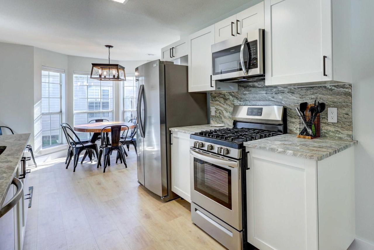 Chic Bentonville Home With Patio And Fire Pit! المظهر الخارجي الصورة